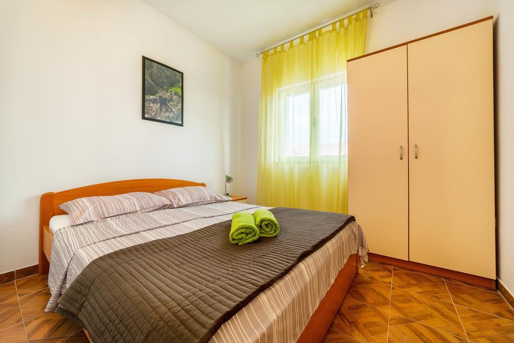 Apartments Marina Srima Exterior photo